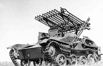 BM-8-24 Katyusha, aunque sobre un T-60