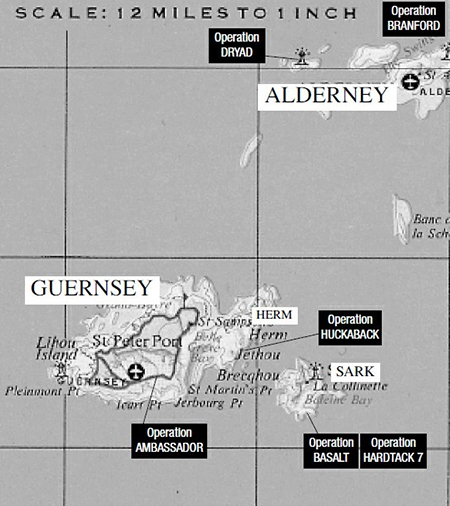 Mapa de la zona señalando algunas operaciones de Comandos - fuente: https://weaponsandwarfare.com/2017/08/02/operation-ambassador-guernsey-1940/