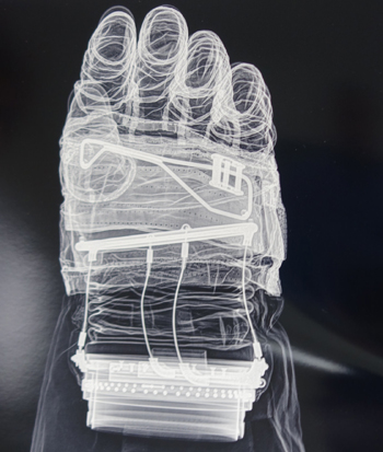 Guantes -Imagen de los guantes de Steve Jurvetson (licencia CC-Atribucin)